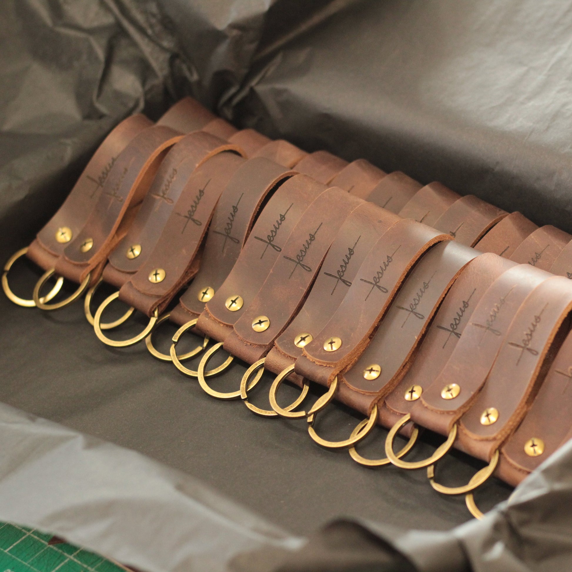 Personalizowany brelok z dwoma linijkami tekstu