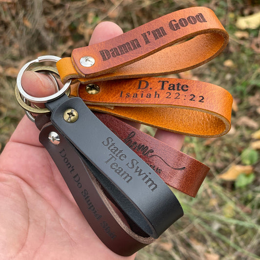 Personalizowany brelok skórzany z grawerunkiem - Imiona i daty
