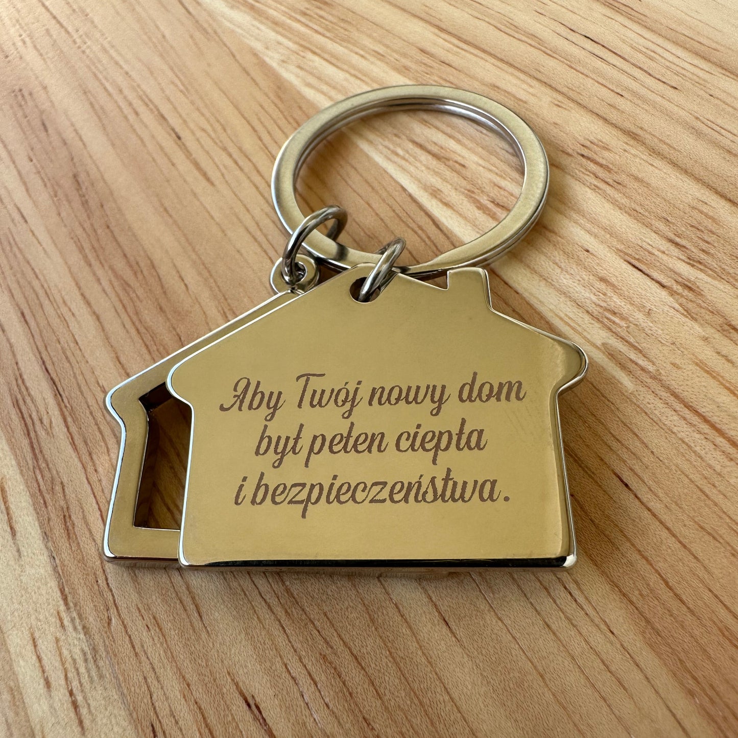 Zestaw dwóch breloków z komplementarnymi grawerami dla pary

