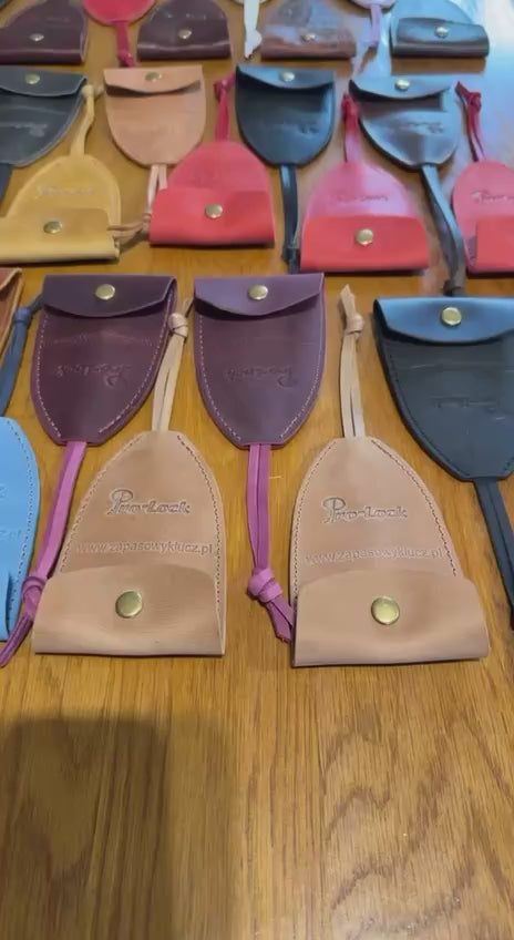 Skórzany portfel na klucze